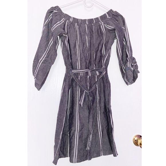 Dress - Picture 2 of 4